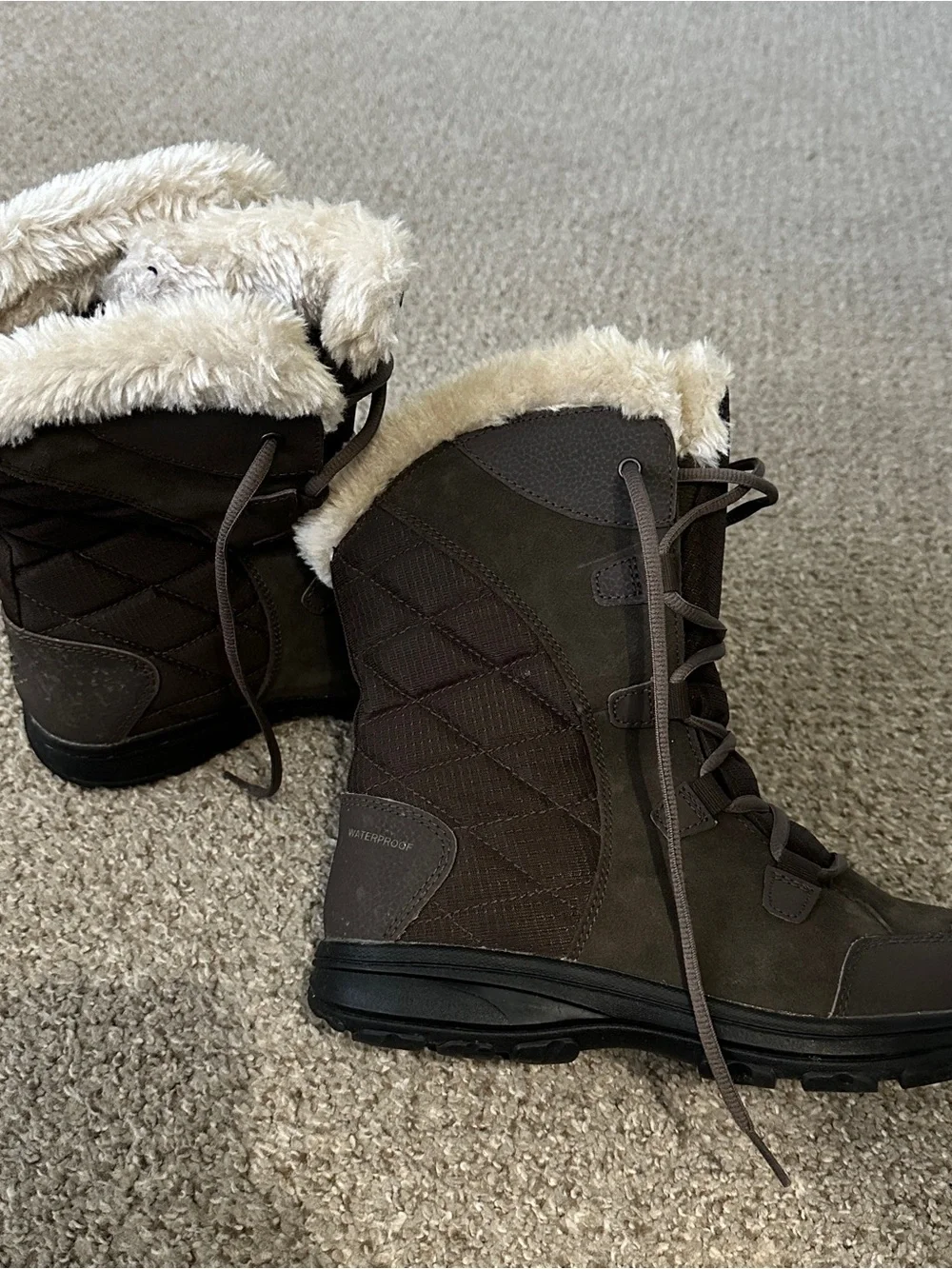 Columbia snow boots ice maiden II size 8